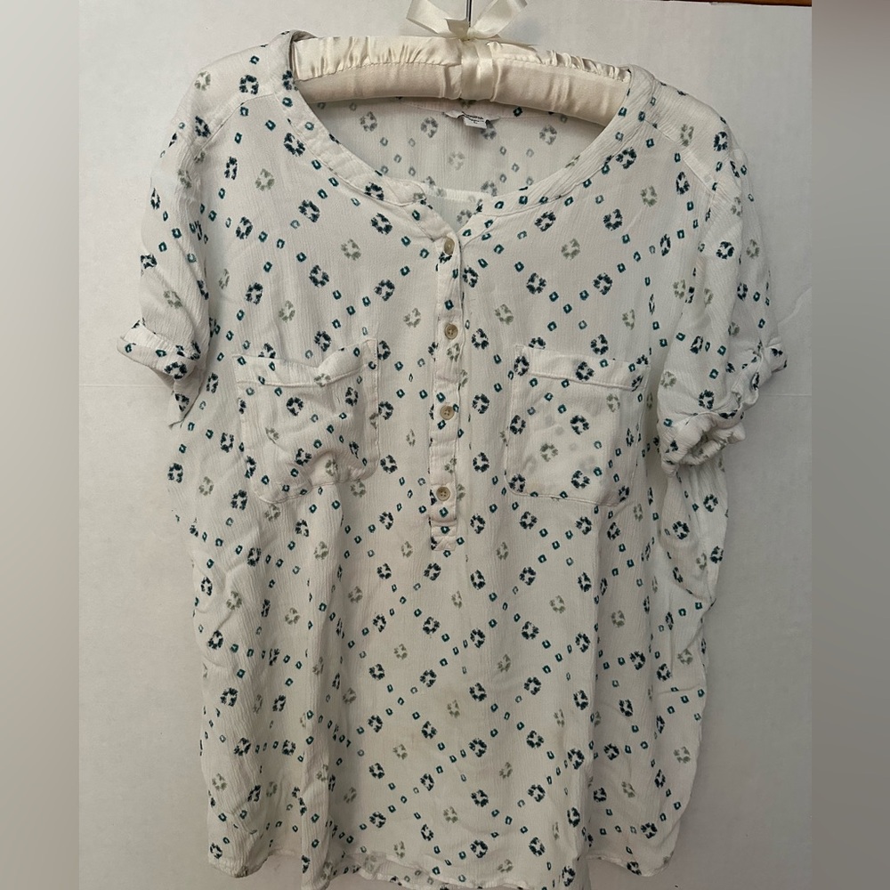 Sonoma White and Teal Geometric Rayon Blouse